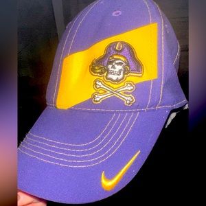 East Carolina Pirates Dry-Fit Baseball Cap/Hat